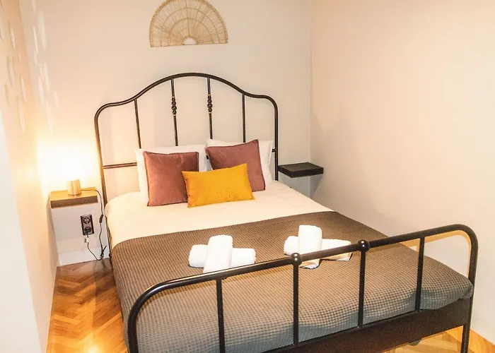 Sao Lazaro's Garden - With Terrace