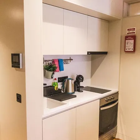 Sao Lazaro's Garden - With Terrace Appartement