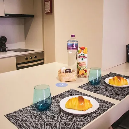 Sao Lazaro's Garden - With Terrace פורטו