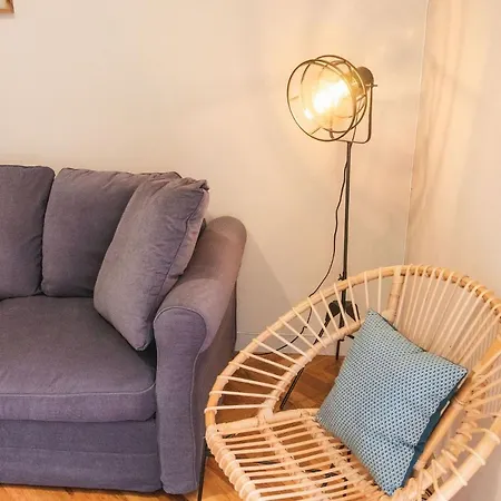 Sao Lazaro's Garden - With Terrace דירה