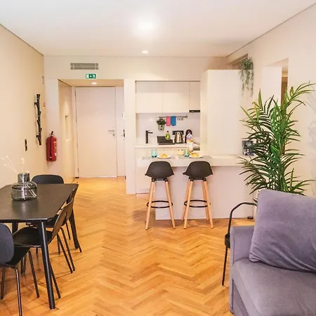 Sao Lazaro's Garden - With Terrace