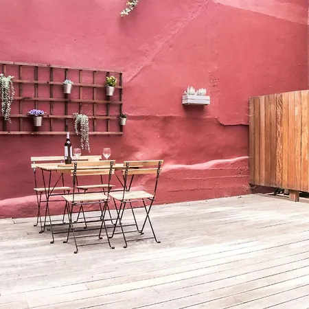 Sao Lazaro's Garden - With Terrace דירה *