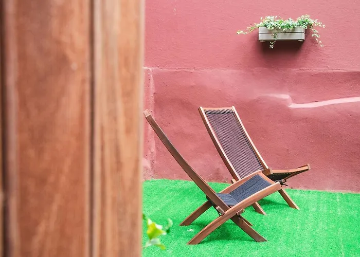 Daire Sao Lazaro's Garden - With Terrace *